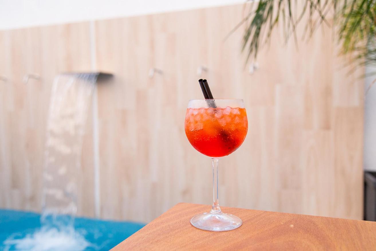 Capoblu Hotel Pula Kültér fotó