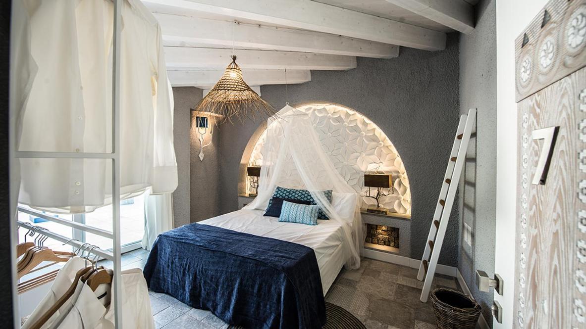 Capoblu Hotel Pula Kültér fotó